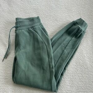 Lululemon Scuba Teal Jogger Sweatpants